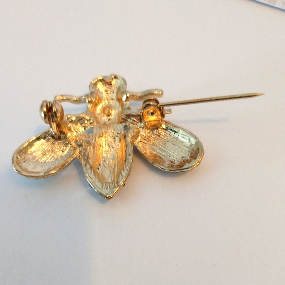 Enamel Bee Rhinestone Brooch - Picture 6 of 6